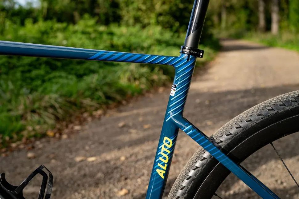 Cyclist-Factor-Aluto-09822-970x647